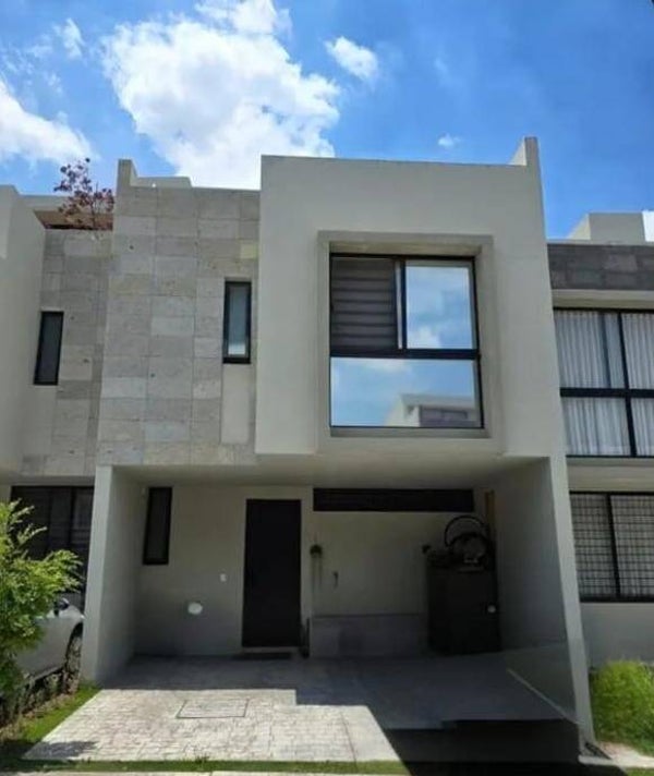 🎈🎈🎈SE VENDE CASA EN BOSKIA SANTA ANA🎈🎈🎈