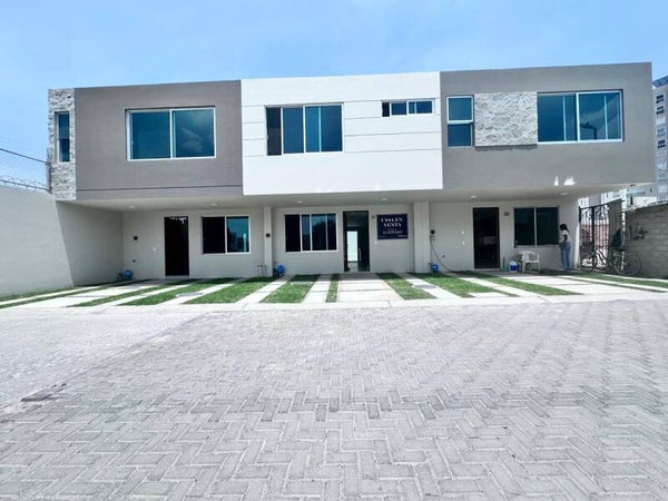 (VENDIDA) 2 🎈🎈🎈CASA A LA VENTA🎈🎈🎈  🚩Ubicación: Coto EL ROBLE, Zona Santa Ana Tepetitlan. a 800 mts. de Lopez Mateos y 700 mts. de periferico (llegas caminando)