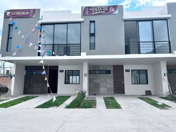 (VENDIDA) PREVENTA DE CASAS EN EL COTO CUARTA 500 , EN NUEVO MEXICO , ZAPOPAN