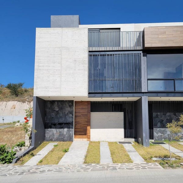 (VENDIDA) Casa a la venta en Coto Castaño dentro de Valle Imperial