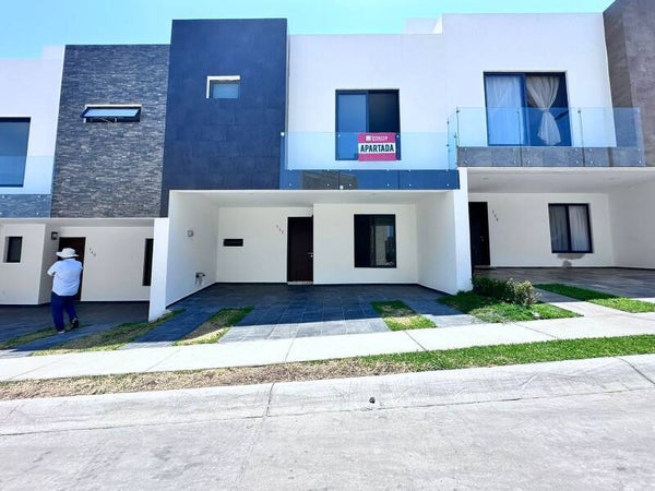 (VENDIDA)🎈Hermosa Casa Nueva a la venta🎈  📍Coto SAVIA CENTRAL