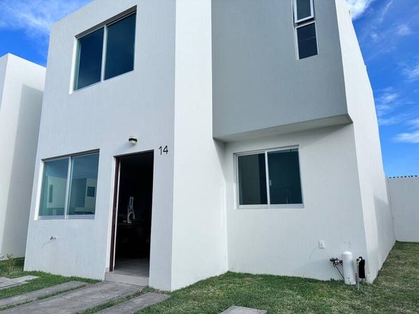 (VENDIDA) 🎈🎈🎈CASA A LA VENTA🎈🎈🎈  📍Casa Ubicada a 5 cuadras de Periferico Sur y 4 de Lopez Mateos (Zona Santa Ana Tepetitlan)