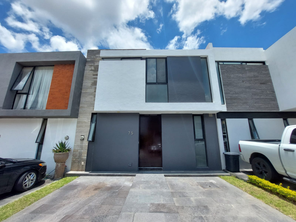 (VENDIDA) CASA EN VENTA VALLE IMPERIAL COTO ALAMO &