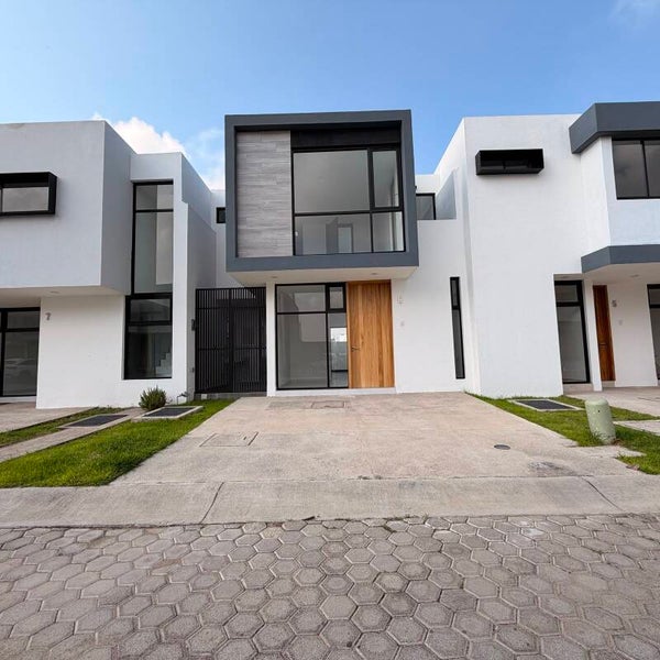 🎈🎈Casa Número 6 a la Venta🎈🎈  📍En coto Almena dentro de Casa Furte