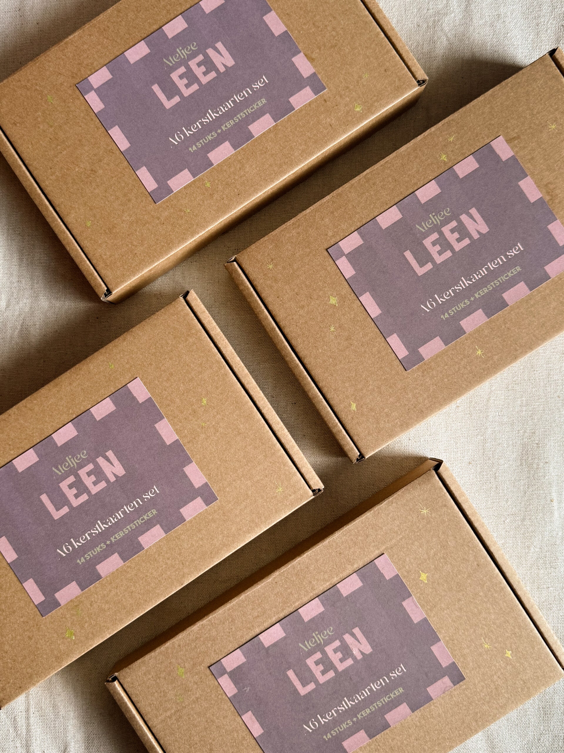 14 kerstkaarten + 1 kerststicker