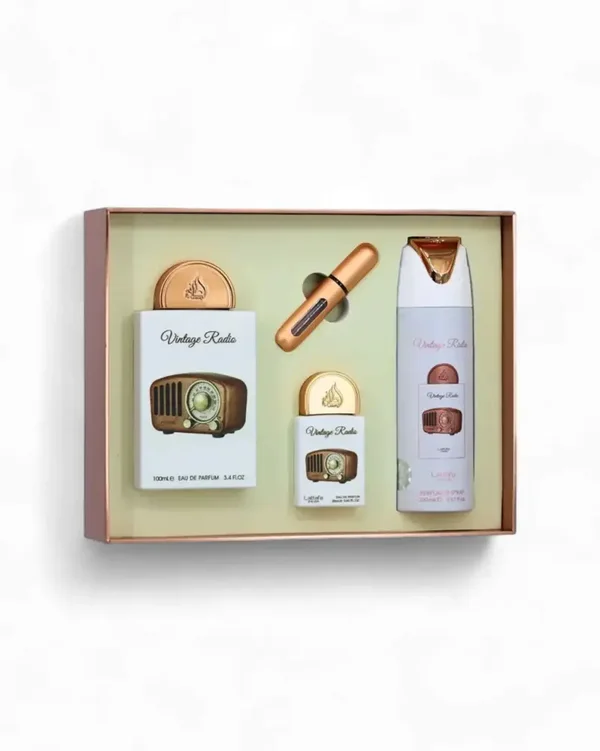 Lattafa Pride Vintage Radio Giftset Eau De Parfum 100ml + 20ml + Deodorante 200ml