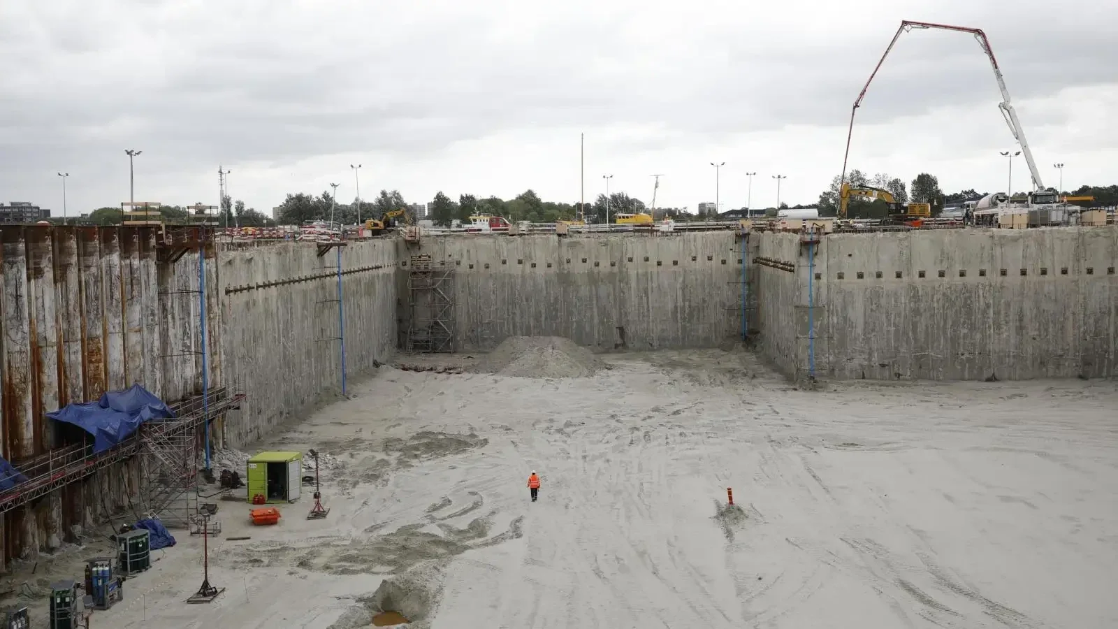 Bouwput bouwkuip diepwanden voor sluis Terneuzen ontworpen met Plaxis