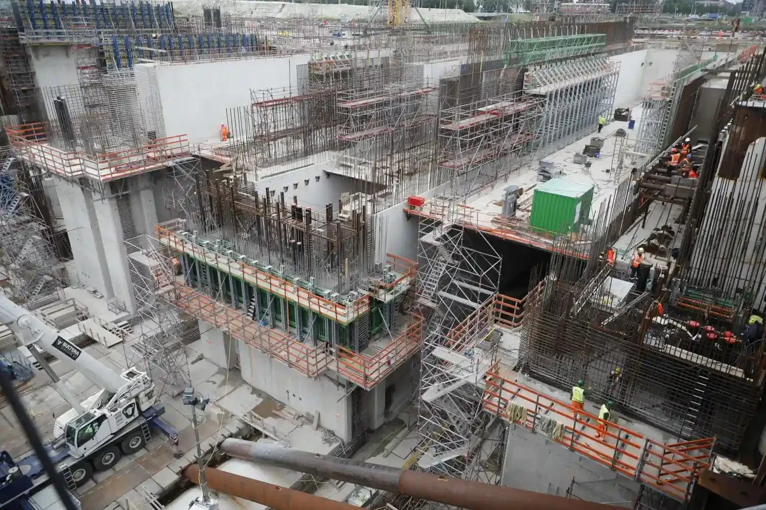 Bouwput bouwkuip voor sluis Terneuzen ontworpen met Plaxis