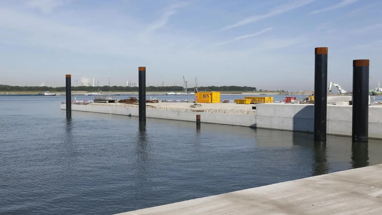 Kademuur ontworpen met Plaxis 09