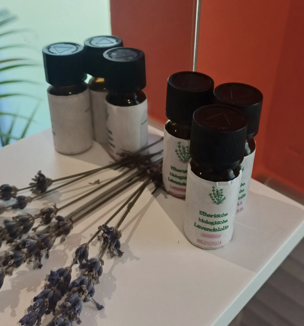 Biologische etherische lavendelolie