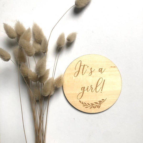 It's a Girl! Wooden Announcement Disc