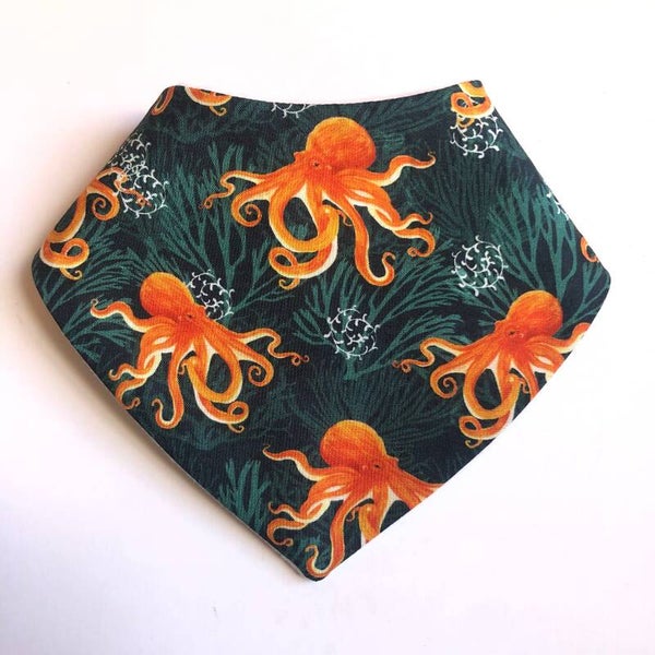 Under The Sea Dribble Bib