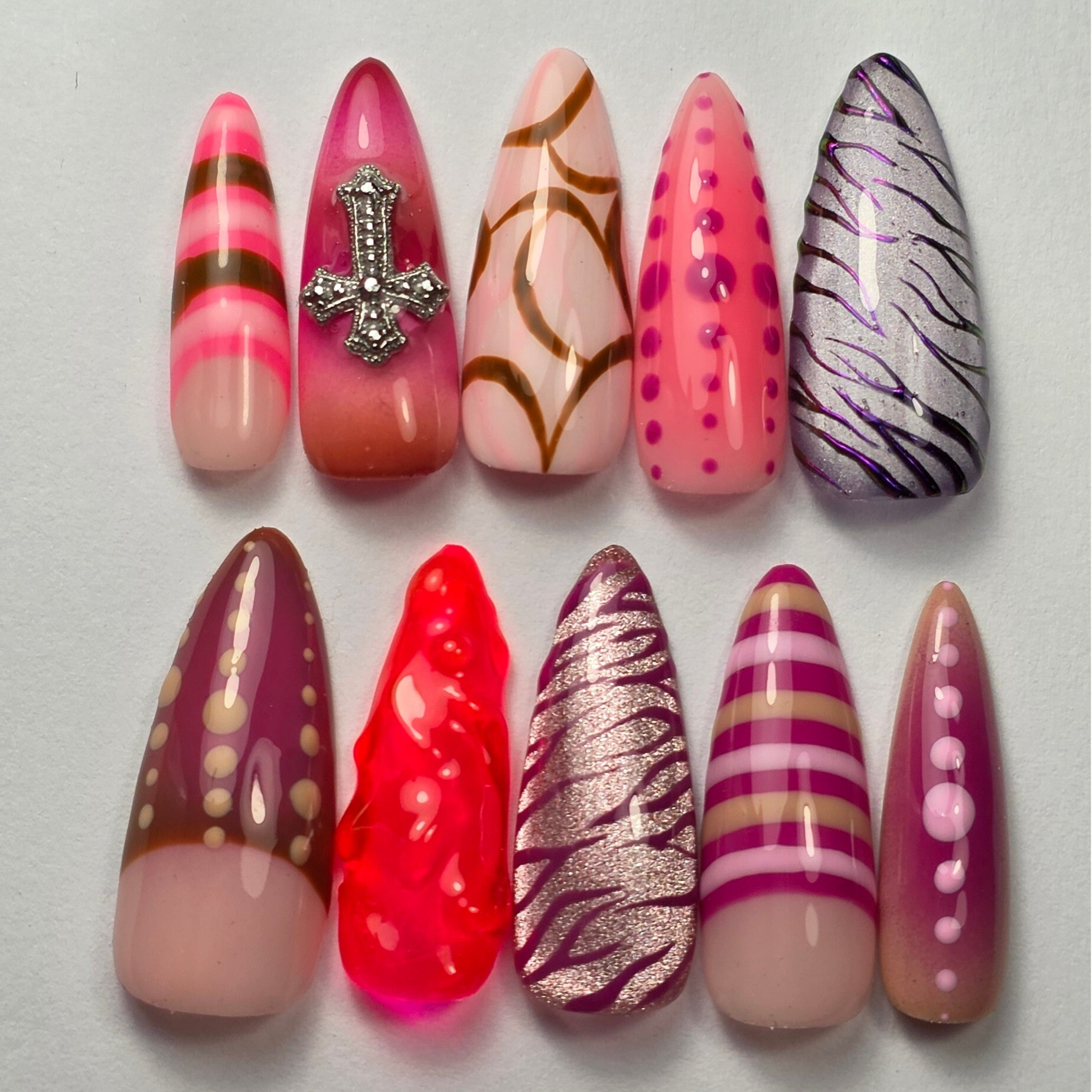 Press-on nails | Divine Pink