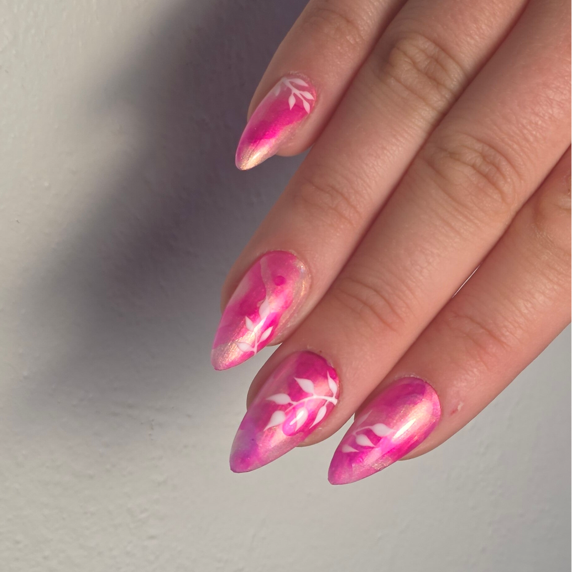 Press-on nails | Quartz Garden