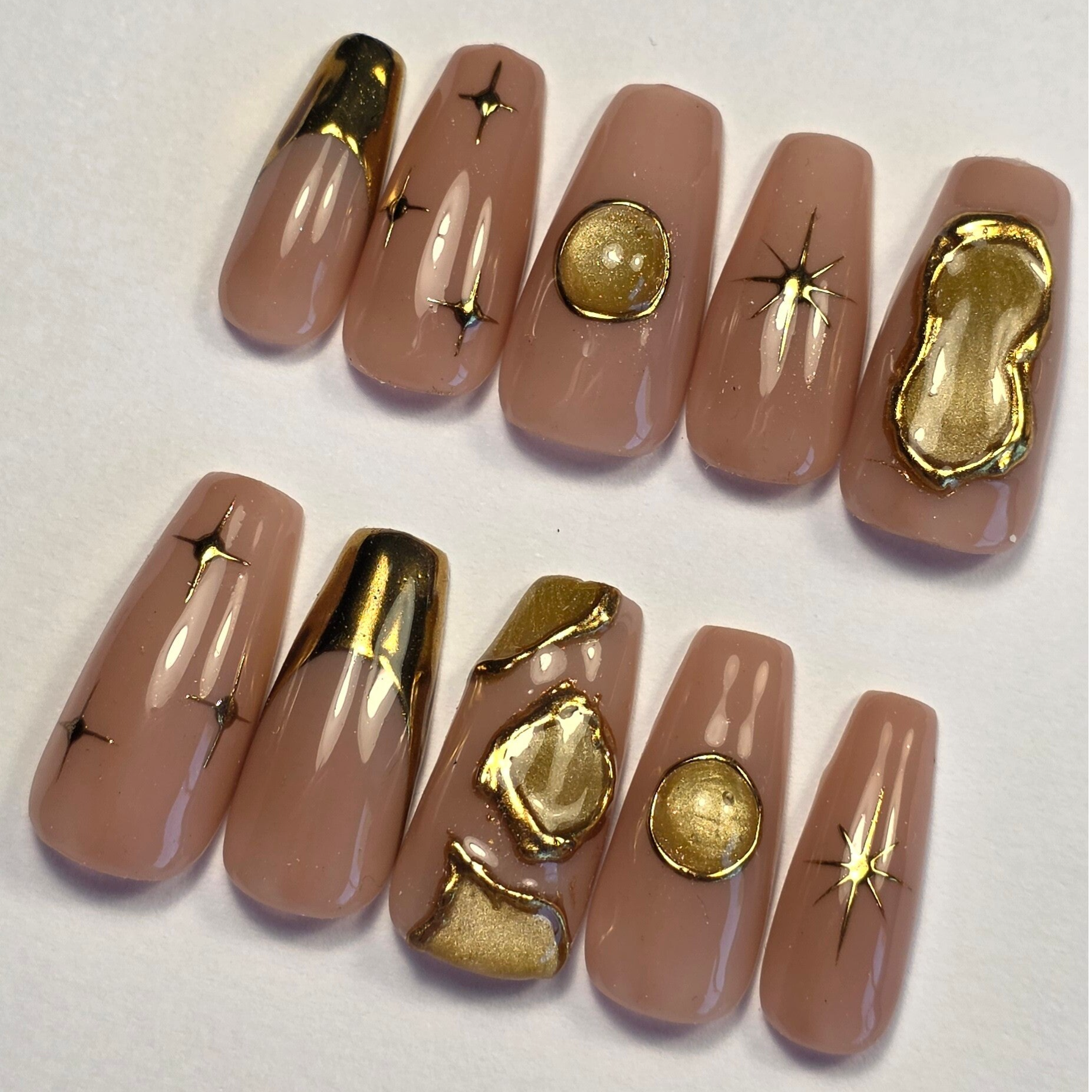 Press-on nails | Bellatrix