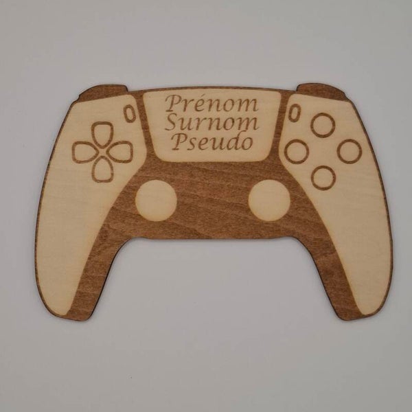 Manette en bois personnalisée