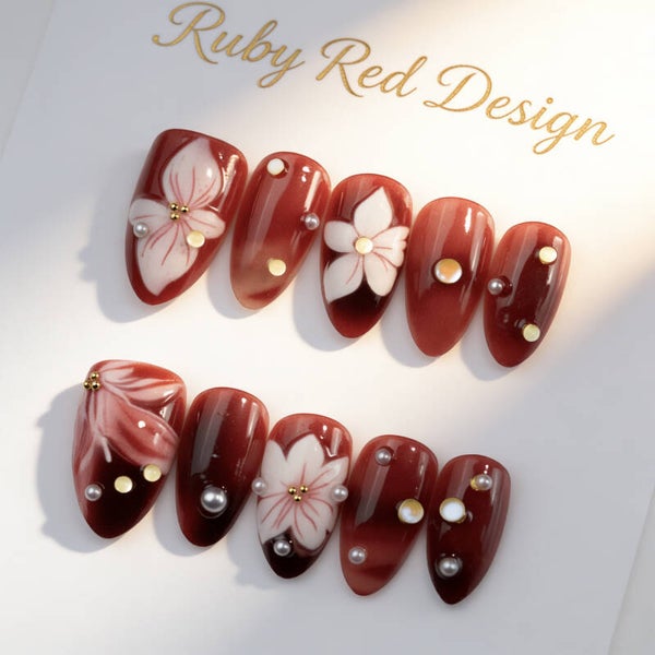 30 Pièces de Faux Ongles Courts Faits Main en Forme d'Amande Design Fleur 3D Ongles Artificiels avec Diamants