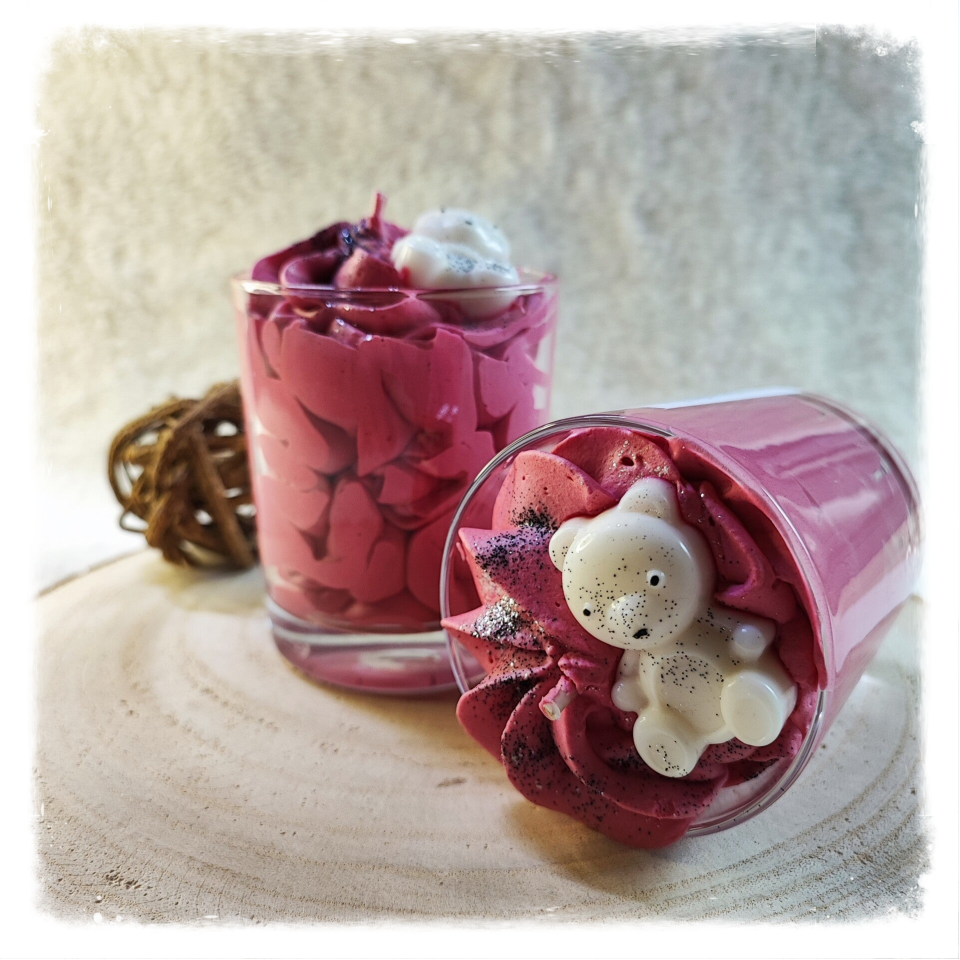 Bougie cassis-freesia