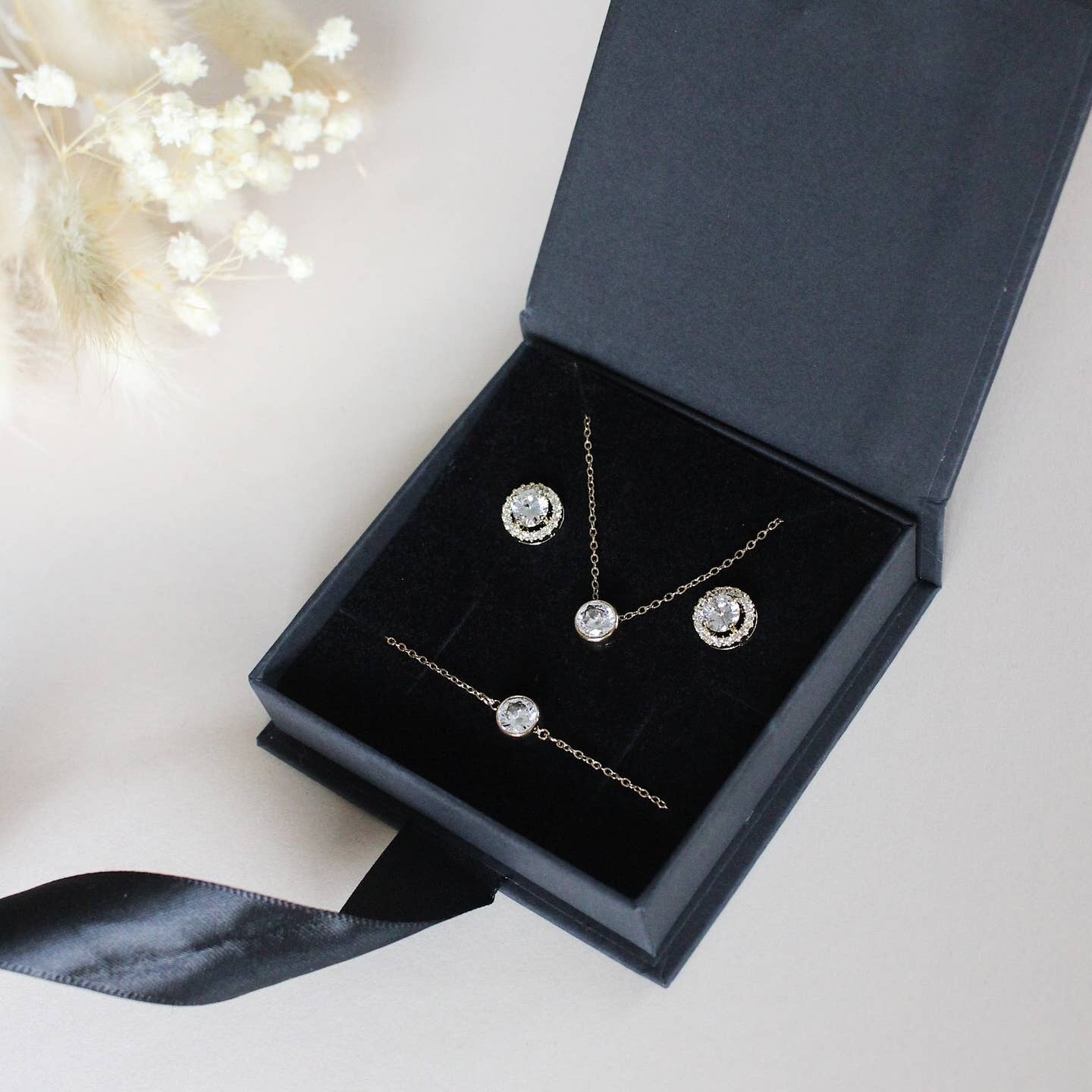 Grace & Ivy Bridal Set