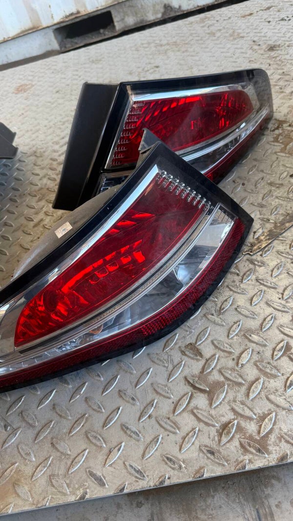 2008 Ford XR6 Tail lights