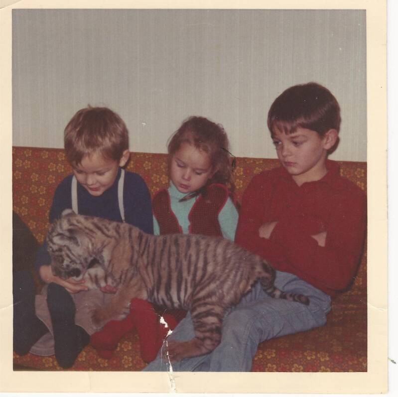 ich und meine Geschwister mit Tiger