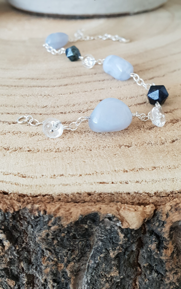 Art-Ajoure 925 Sterling zilver armband met Chalcedoon, Dumortieriet en Bergkristal.