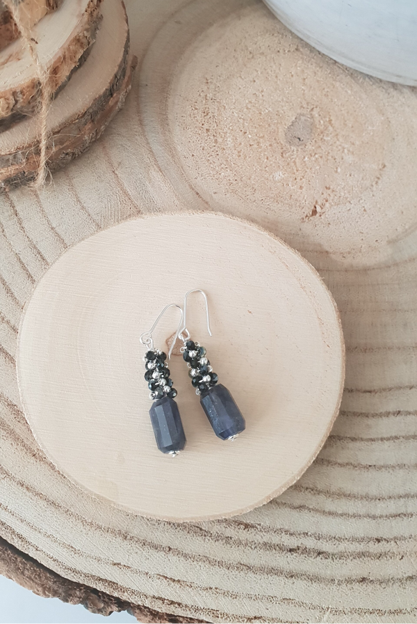 Art-Ajoure 925 Sterling zilver oorbellen met Ioliet en Zwarte Spinel.