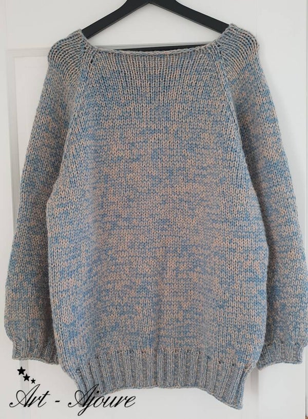 Art-Ajoure handgebreide trui blauw kleur