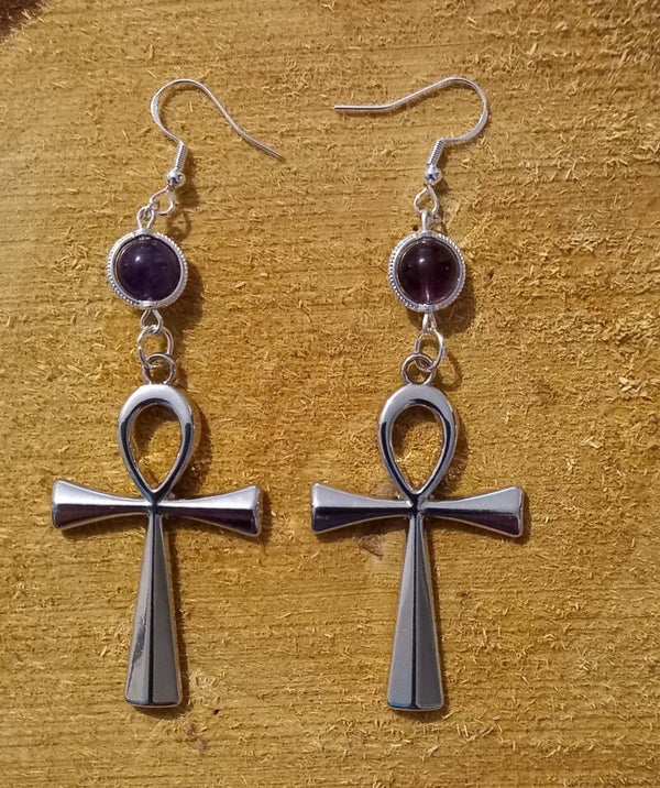 Boucle d'oreilles croix de ankh et son améthyste