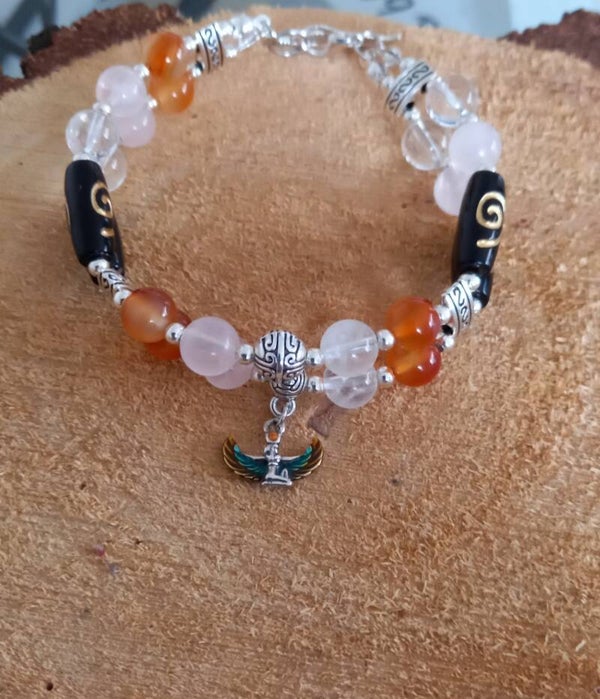 Bracelet isis