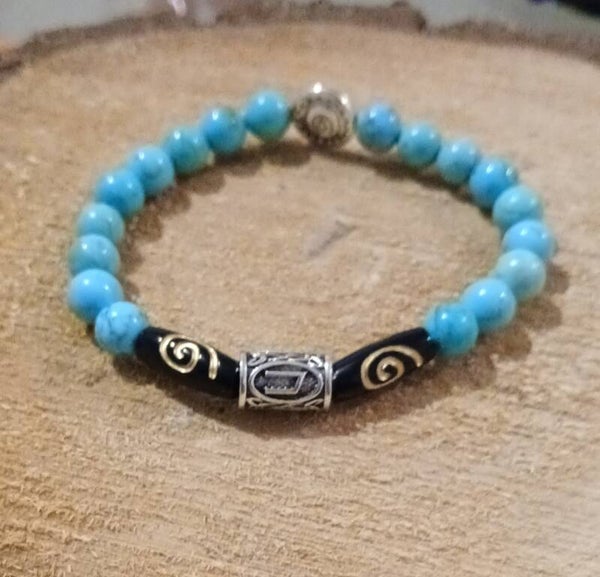 Bracelet rune force & guérison en turquoise