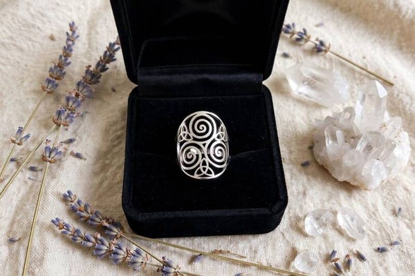 Bague Nœud de Sorcière & Triskel