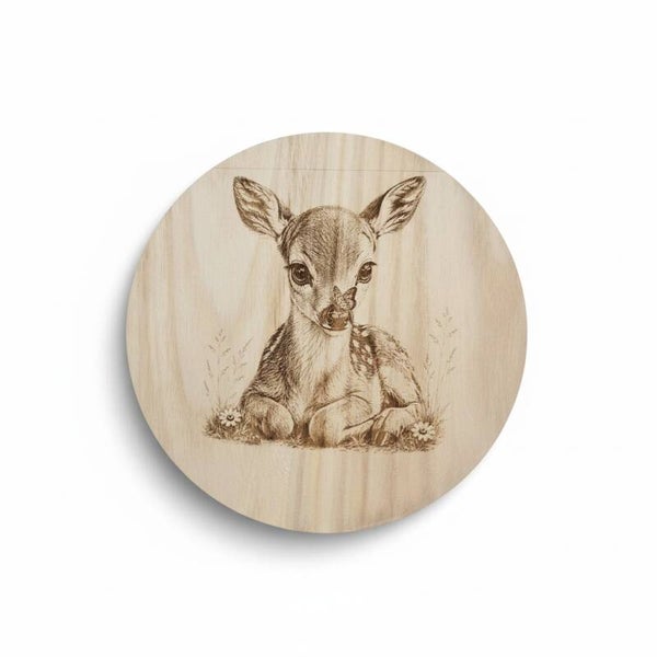 Decoratieve houten plank rond - Hert kalfje - 30 cm