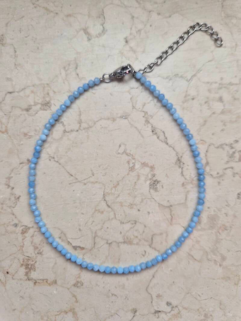 Aquamarin mit verstellbarem Verschluss CHF 20.00