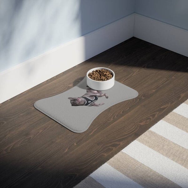 Durable Pet Feeding Mats - Bone shape (19" x 14")