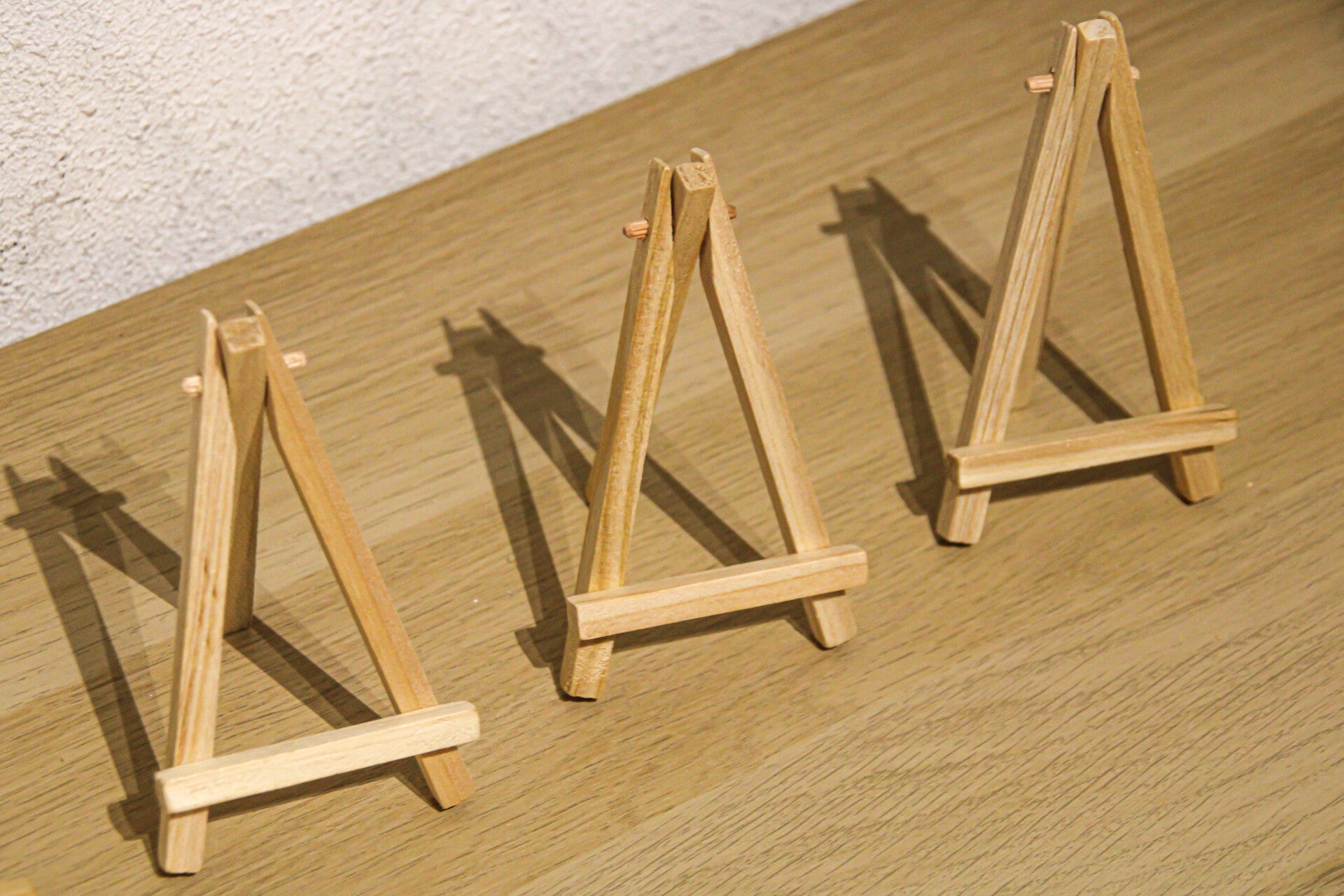 Easel stand