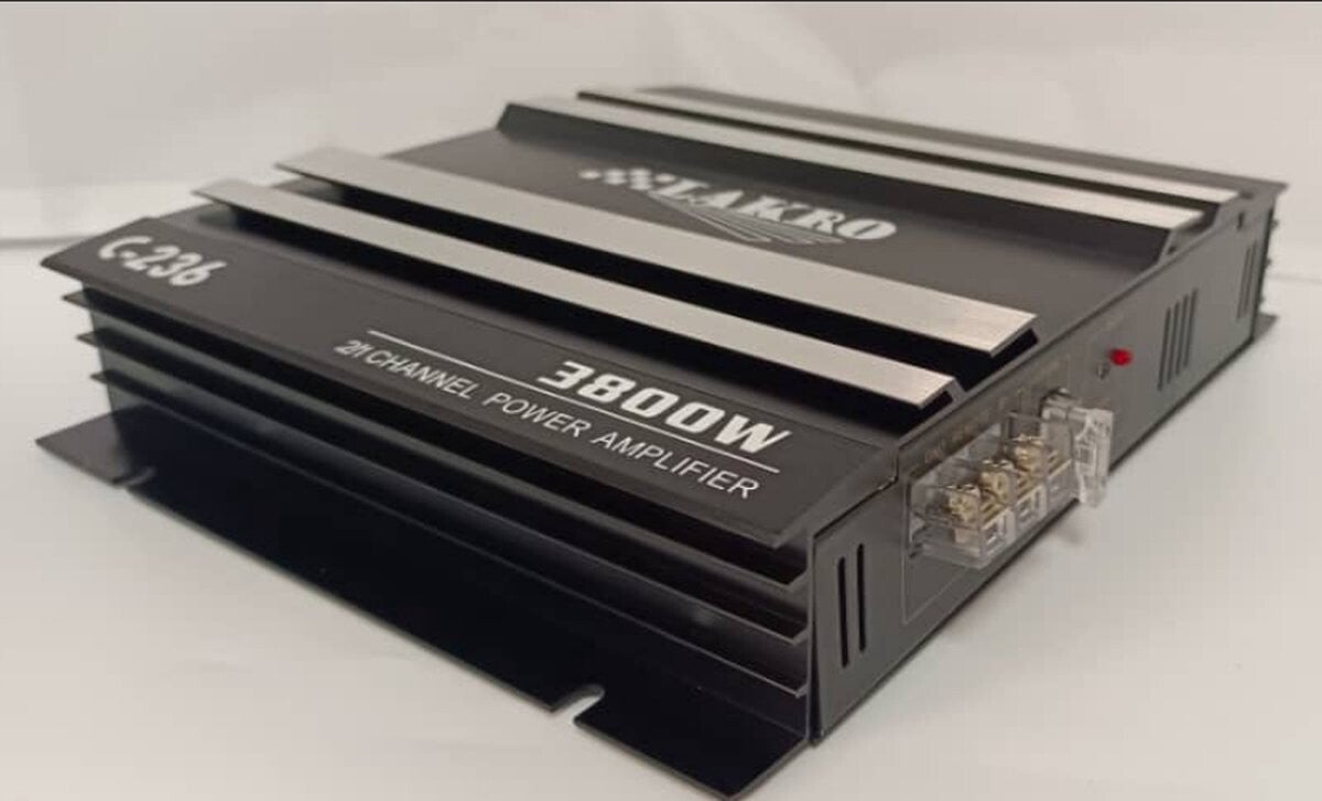 C-236 - 2-Kanaals - Lakro - 240 watt RMS - 4 Ohm gebrugd