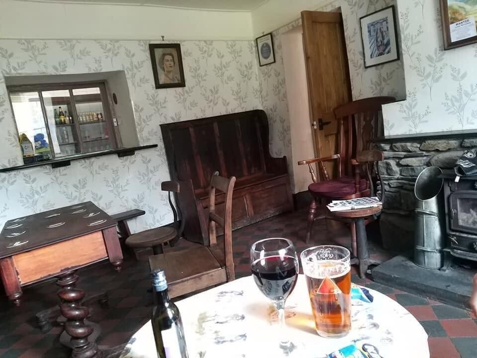 Serving hatch at The Dyffryn Arms-Pontfaen-Gwaun Valley-Bessies