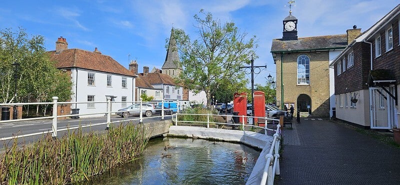 Tributary of the River Test, Stockbrudge High Street