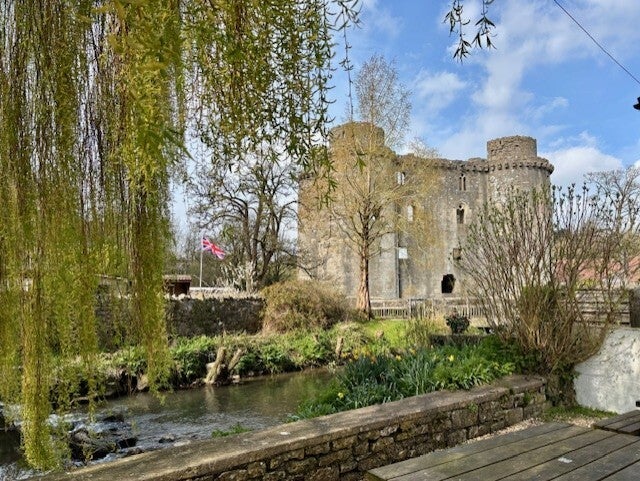 Nunney Castle Somerset Pub Walk