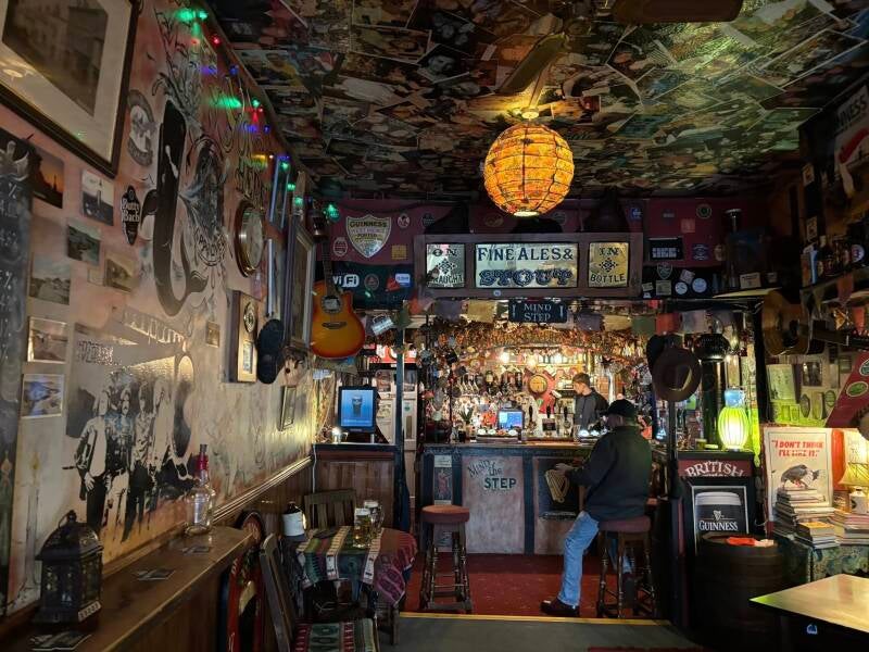 Pebbles Tavern, Watchet