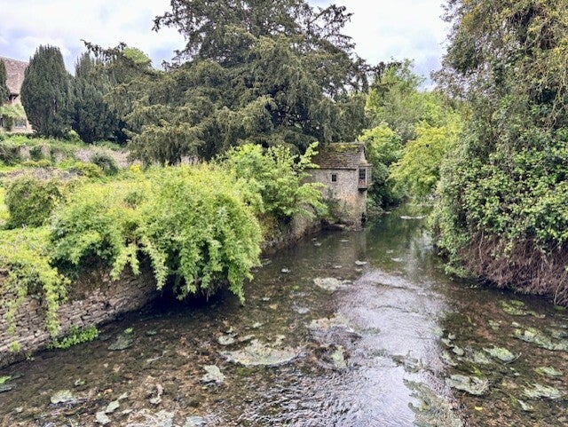 A 17th Century Laundry on the River Avon at Easton Grey for Bridge House