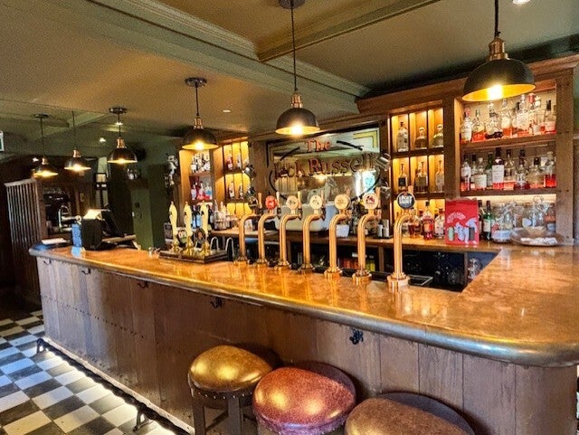 The bar of the Jack Russell Inn