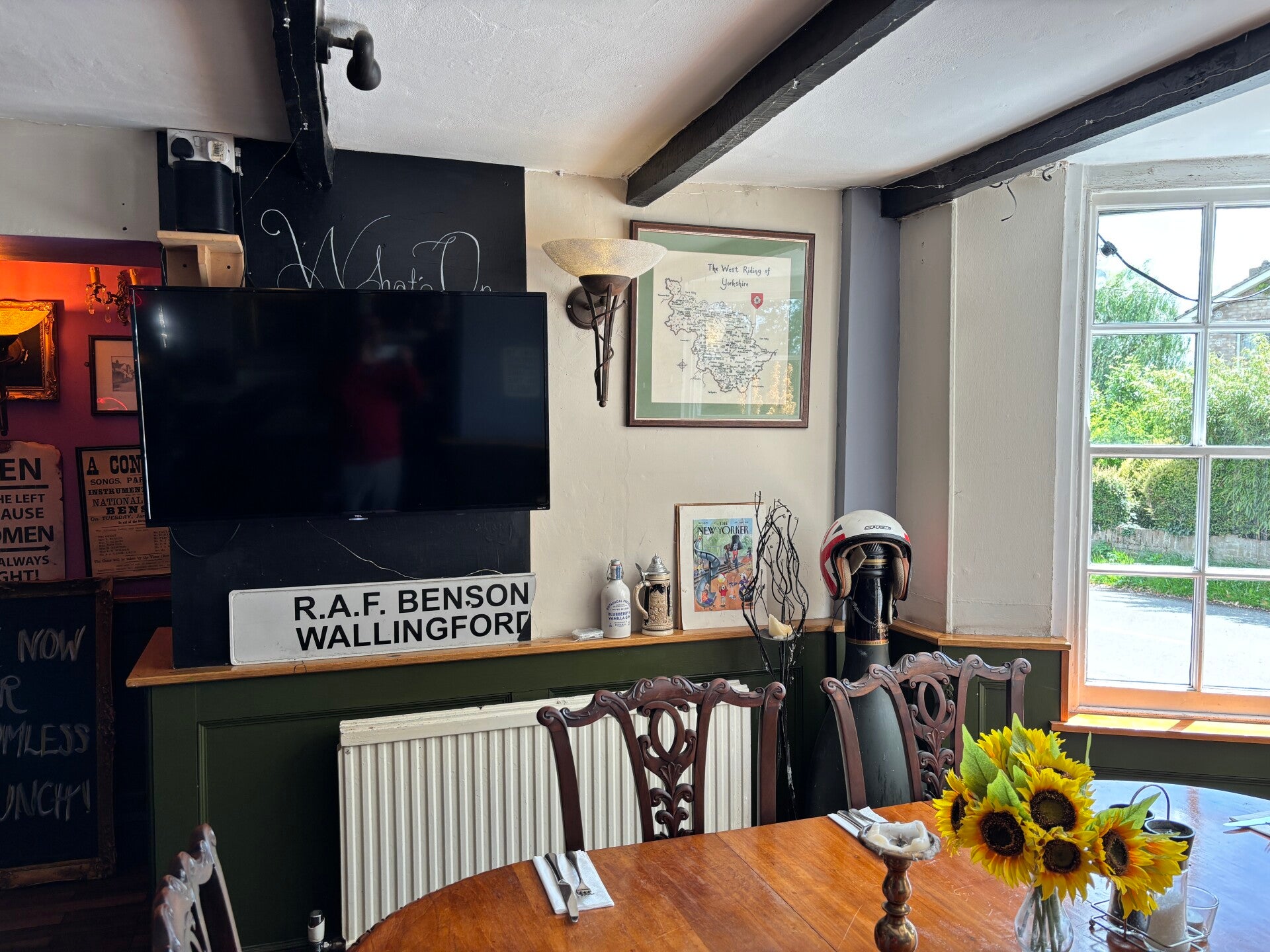 RAF Benson sign