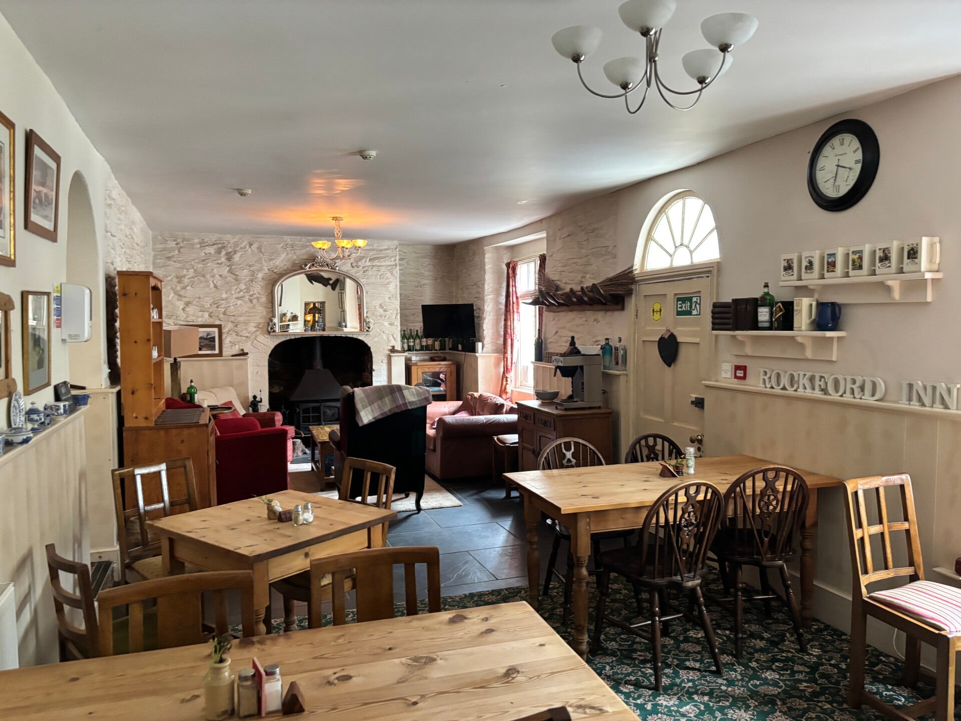 The Rockford Inn-main dining room