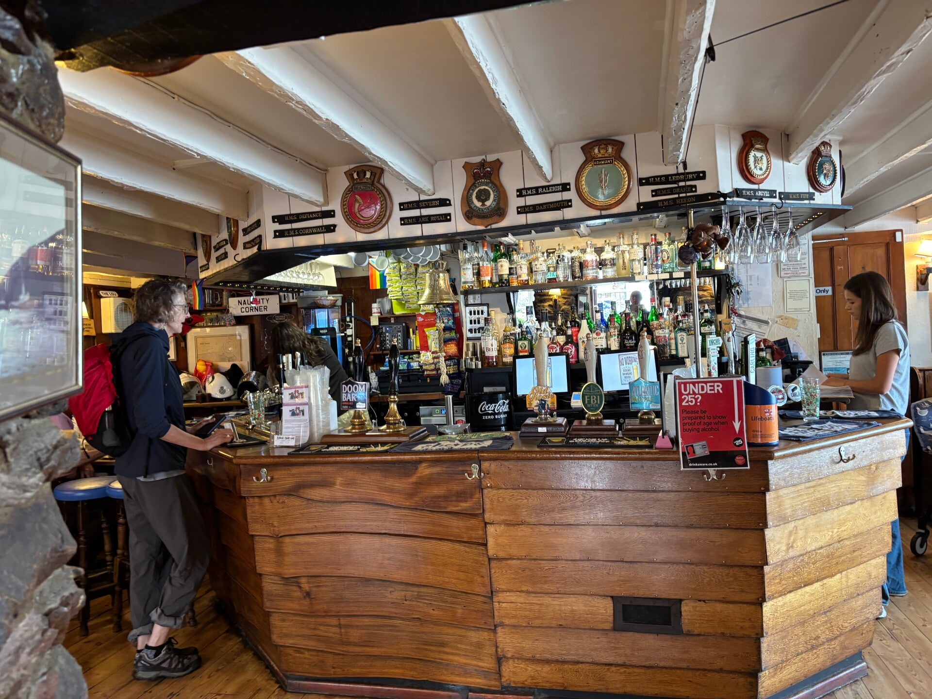 Bar at The Ferry Boat Inn_Dittisham