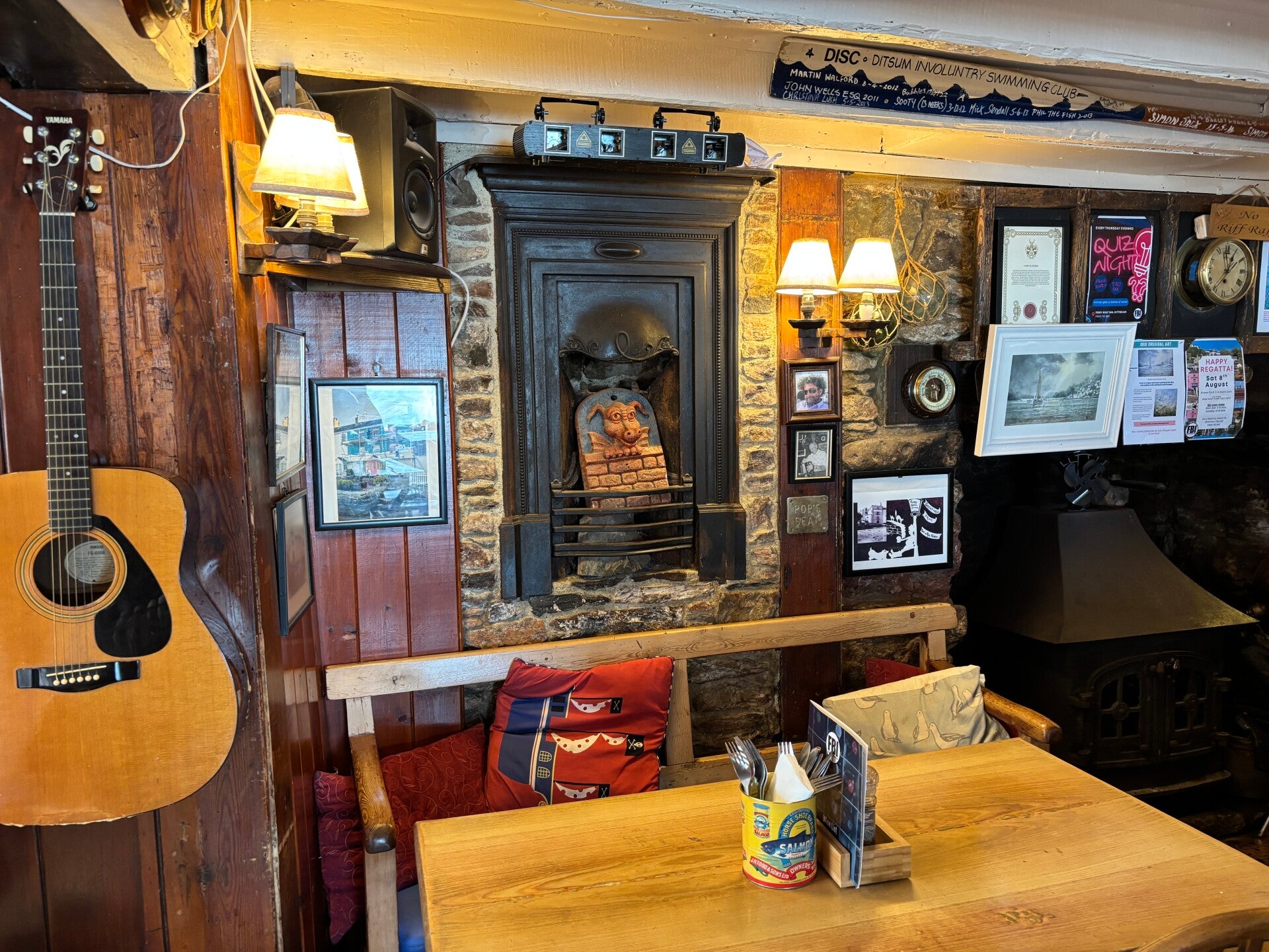 Memorabilia at The Ferry Boat Inn_Dittisham