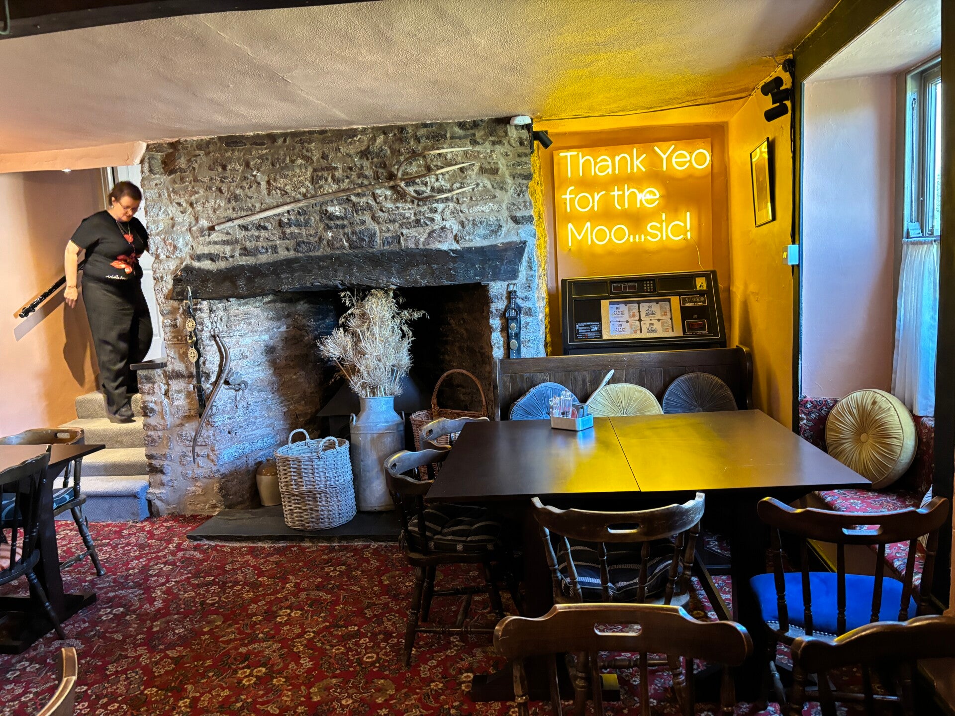 Juke box at The New Inn-Blagdon