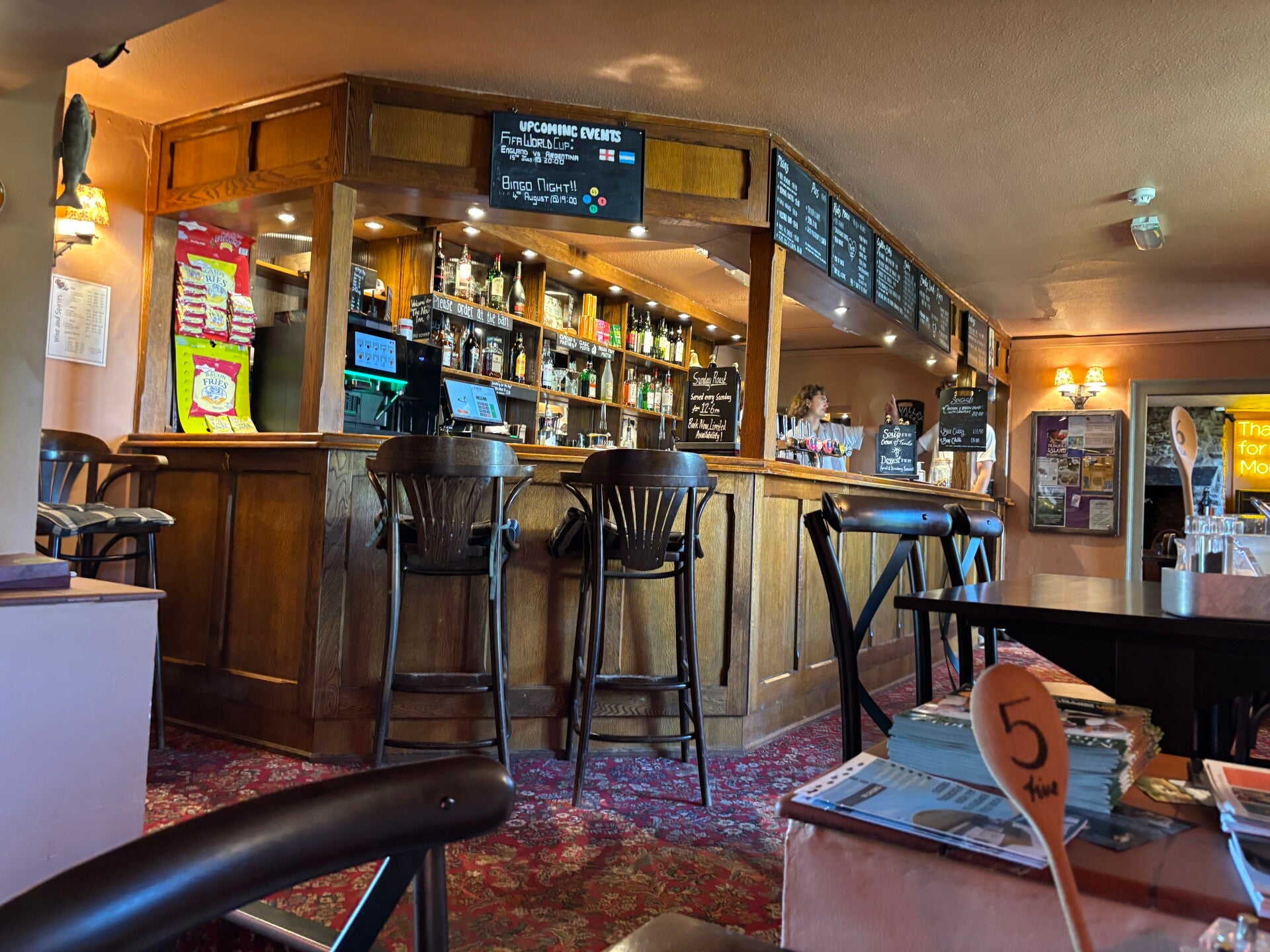The bar at The New Inn-Blagdon