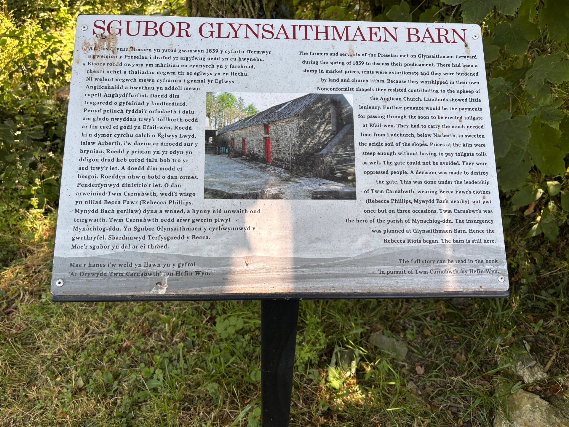 Glynsaithmaen Barn sign-Rebecca Riots